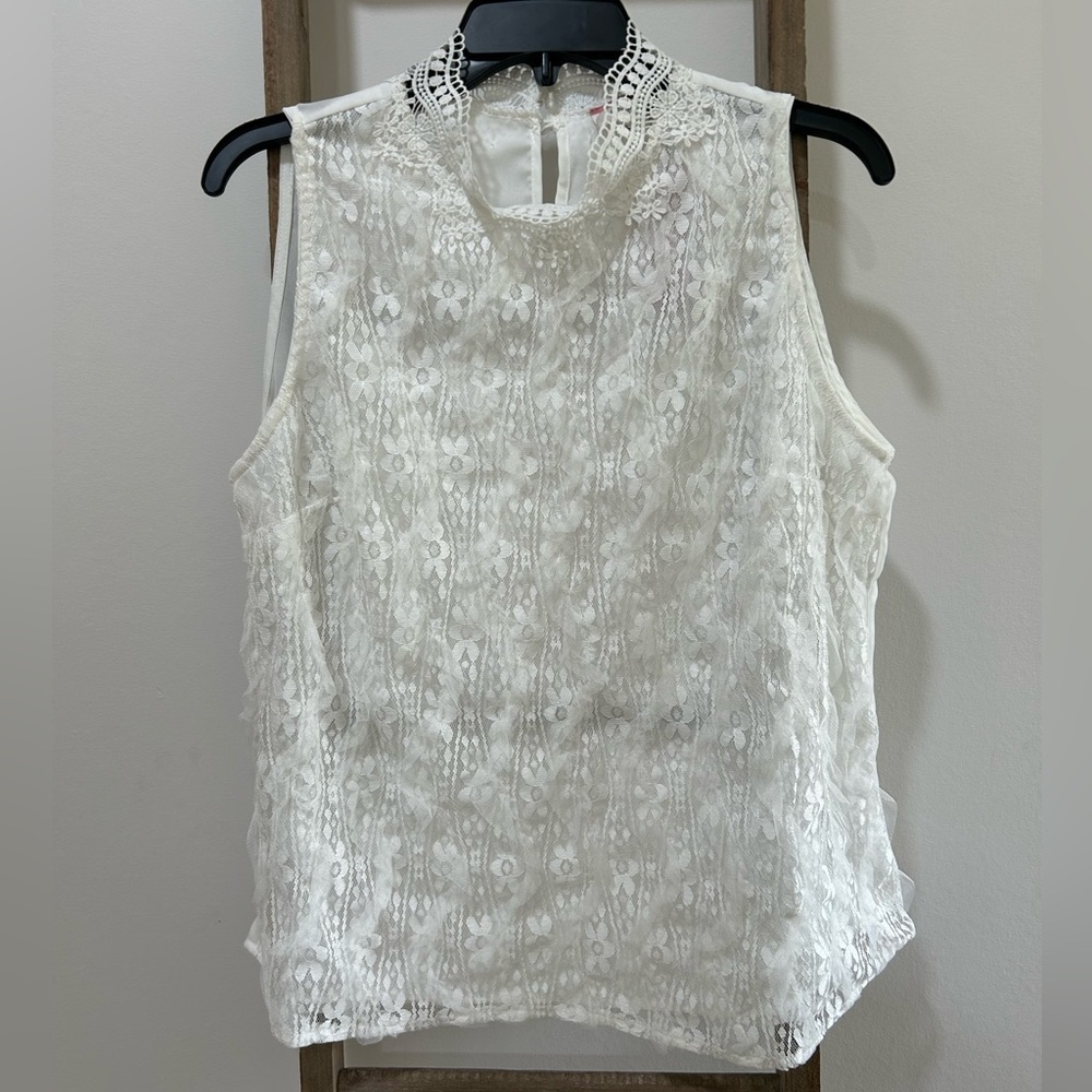 ANDREE BY UNIT White/Cream Embellished Lace Sleeveless Blouse Size Large NWT